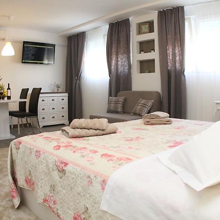 Studio Apartments Mirakul Split Quarto foto